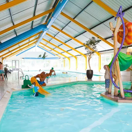 Holiday Type F.3 * Oosterhuizen